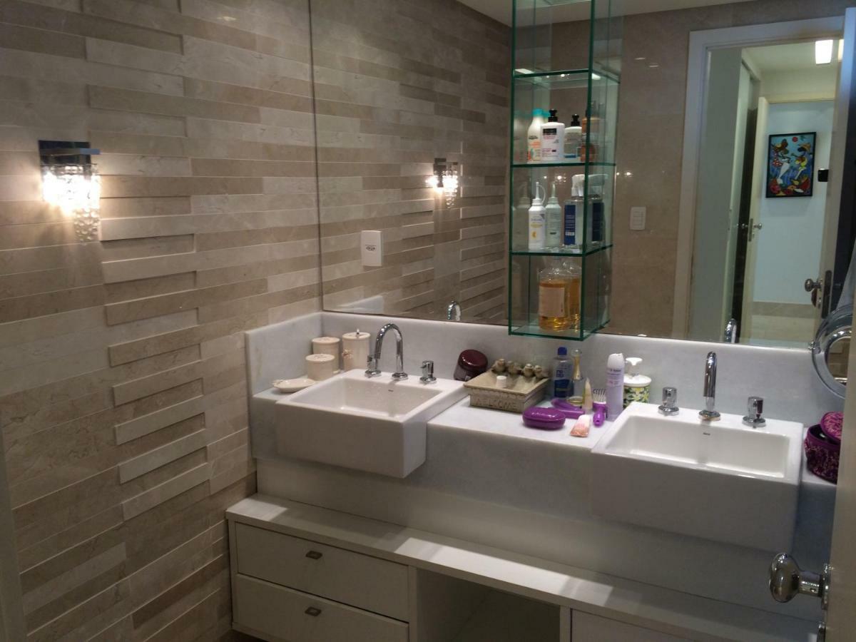 Apt Luxo 4 Quartos Barra Салвадор Екстериор снимка